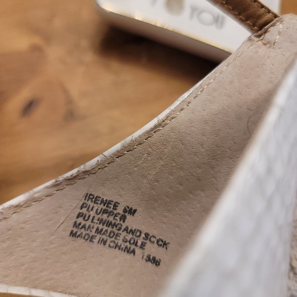 NWT Steve Madden Renee White and Grey Heels - Picture 4 of 14